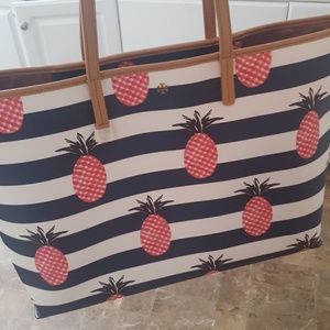 Tory Burch kerrington pineapple tote